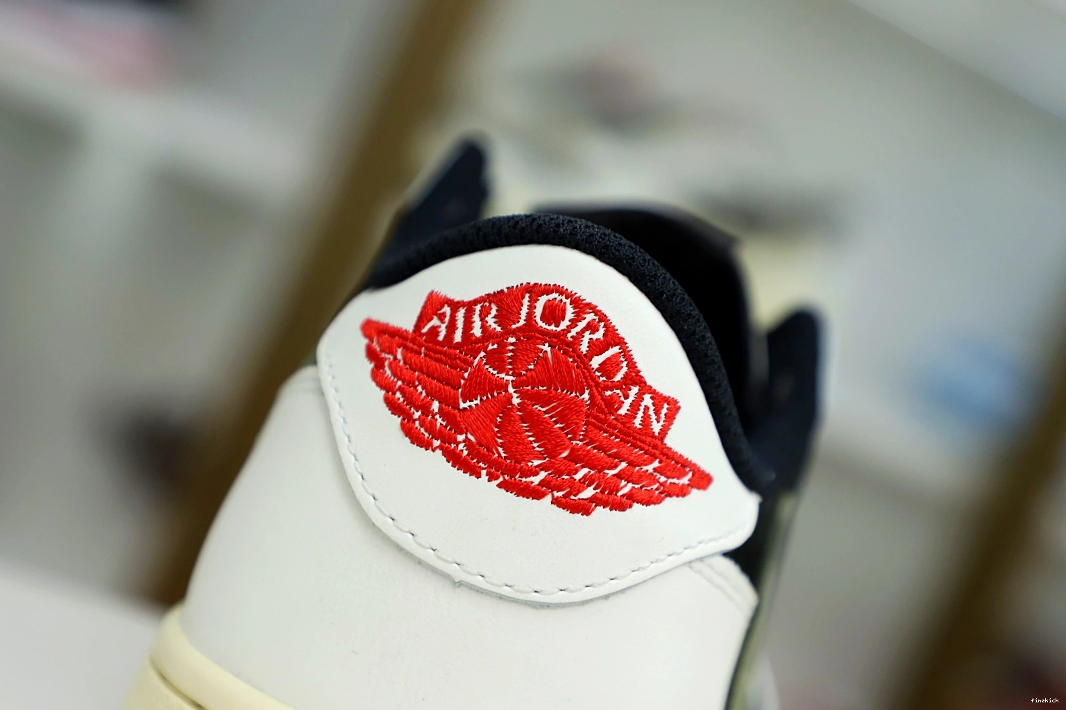 TRAVIS NIKE 1 OG AIR JORDAN “Olive” SCOTT X LOW 0113